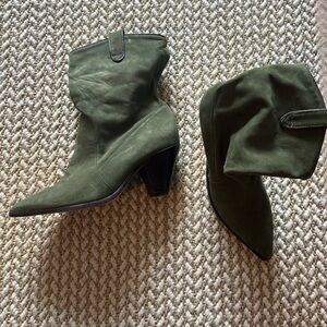 Schutz Mackie green pointed toe suede bootie